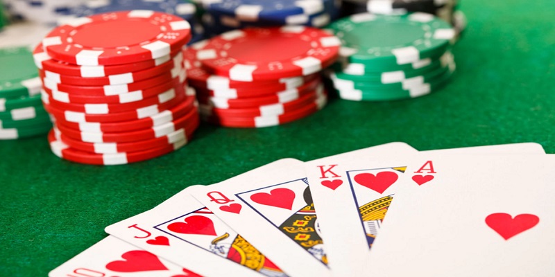Các tổ hợp bài thường thấy trong trò chơi Poker 